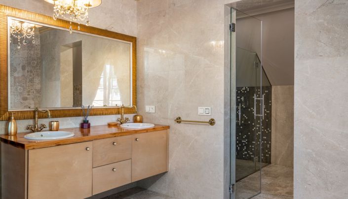 Image No.35-5 Bed Villa for sale