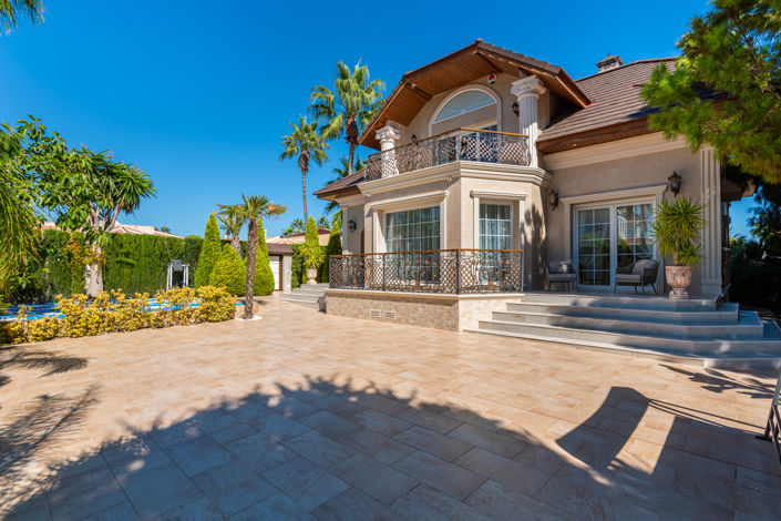 Image No.45-5 Bed Villa for sale