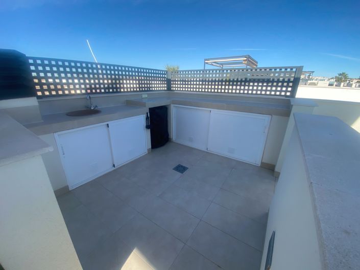 Image No.25-3 Bed Villa for sale