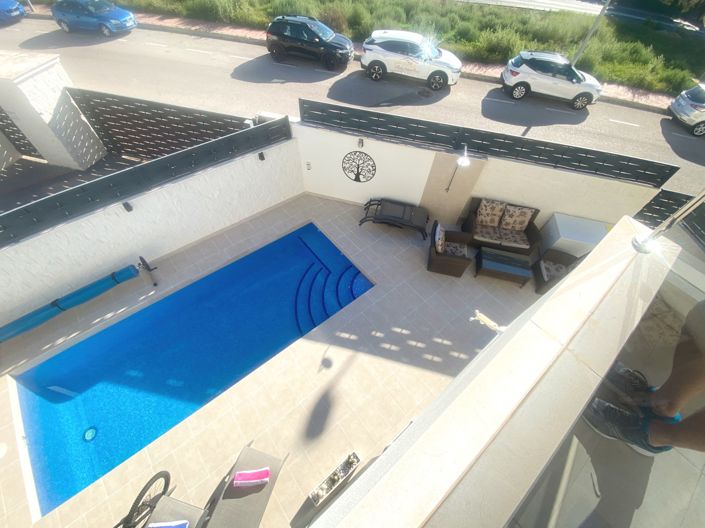 Image No.28-3 Bed Villa for sale