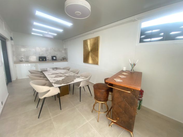 Image No.7-3 Bed Villa for sale