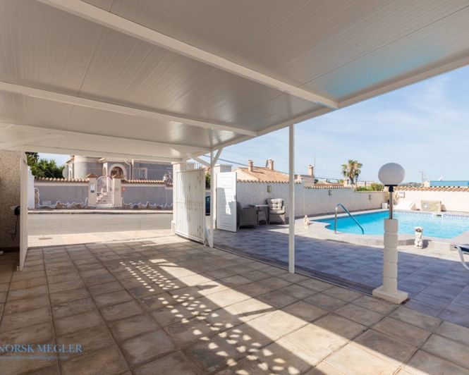 Image No.28-2 Bed Villa for sale