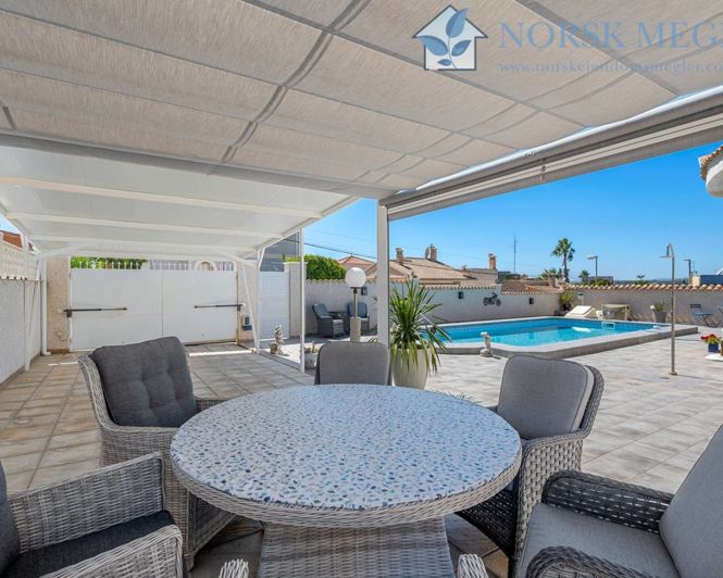 Image No.30-2 Bed Villa for sale