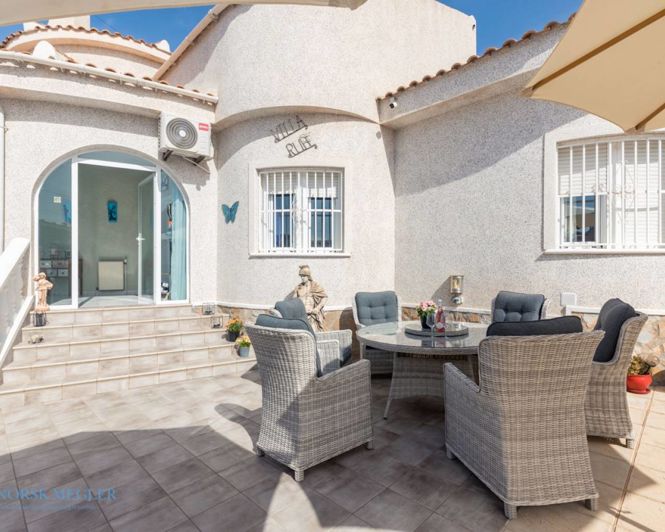 Image No.38-2 Bed Villa for sale