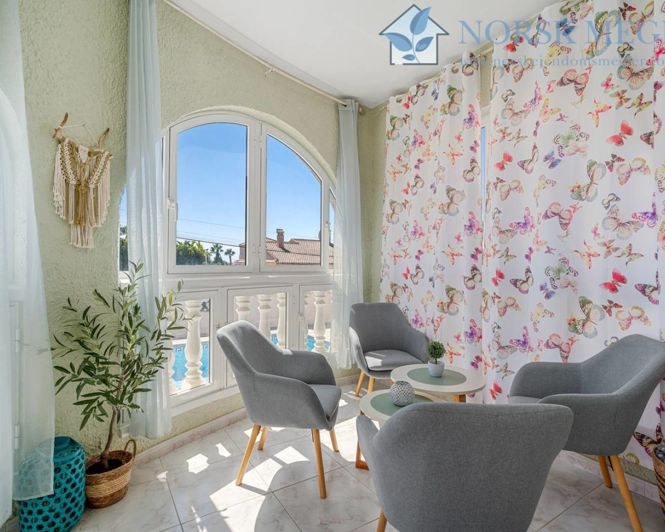 Image No.4-2 Bed Villa for sale