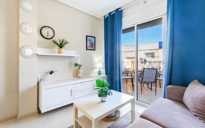 Image No.4-Appartement de 2 chambres à vendre à Torrevieja