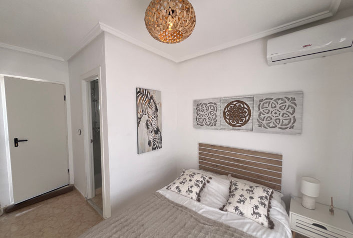 Image No.14-Quad de 3 chambres à vendre à Punta Prima