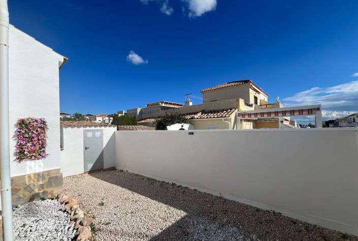 Image No.48-Quad de 3 chambres à vendre à Punta Prima