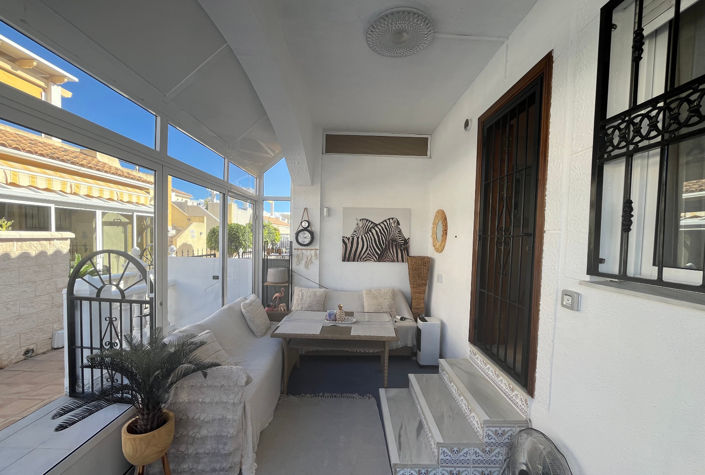 Image No.4-Bungalow de 2 chambres à vendre à Punta Prima