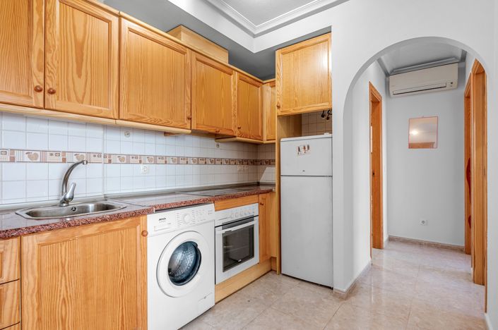 Image No.8-2 Bed Bungalow for sale