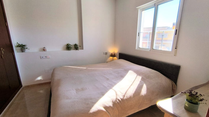 Image No.11-4 Bed Townhouse for sale