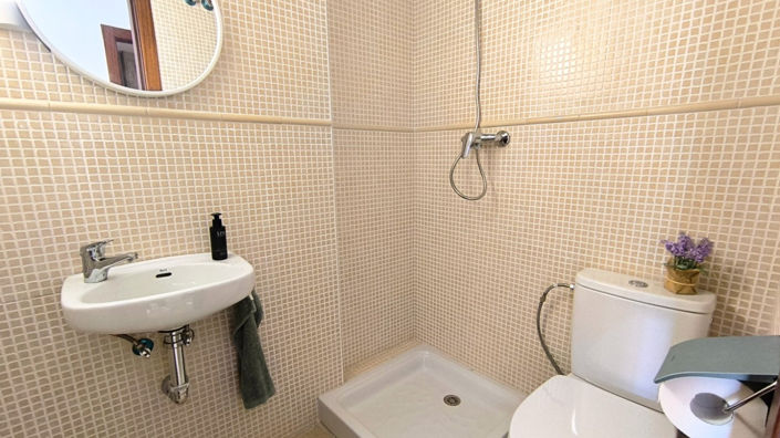 Image No.9-4 Bed Townhouse for sale