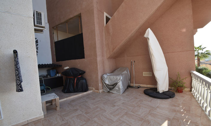 Image No.24-3 Bed Apartment for sale