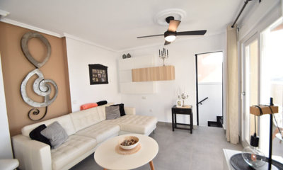 o_1j9uqq1aosan2ie18361ms419kf5i