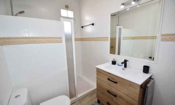 Image No.13-4 Bed Villa for sale