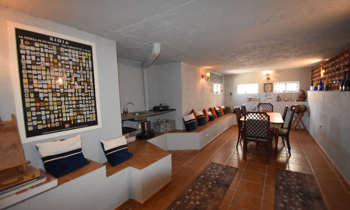 Image No.21-4 Bed Villa for sale