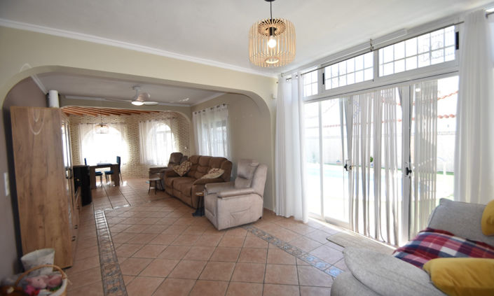 Image No.6-4 Bed Villa for sale