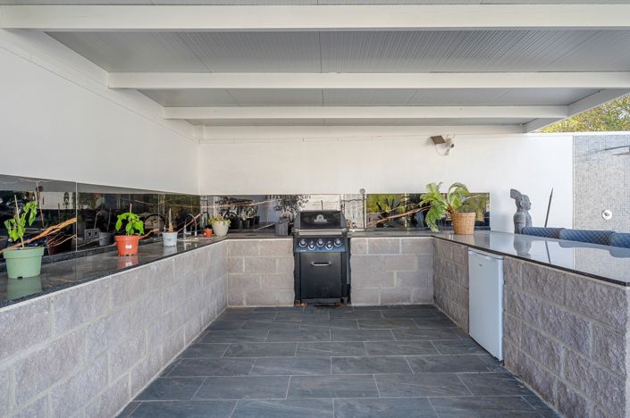 Image No.29-5 Bed Villa for sale