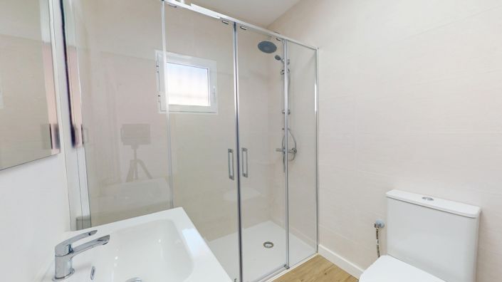 Image No.14-2 Bed Bungalow for sale