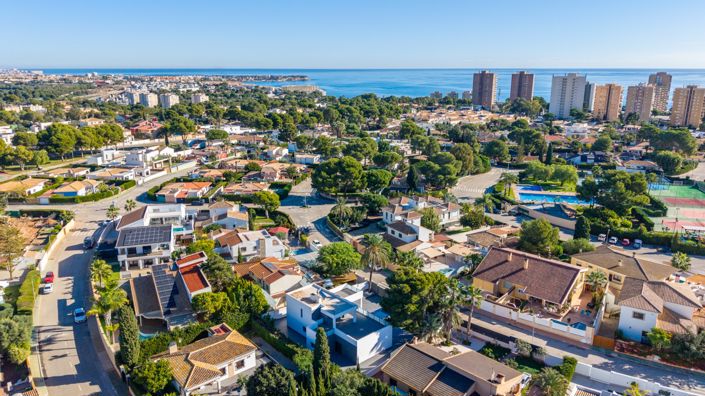 Image No.36-4 Bed Villa for sale