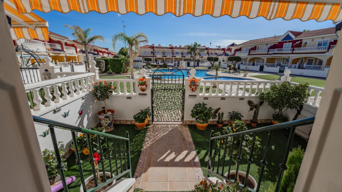 Image No.1-2 Bed Townhouse for sale