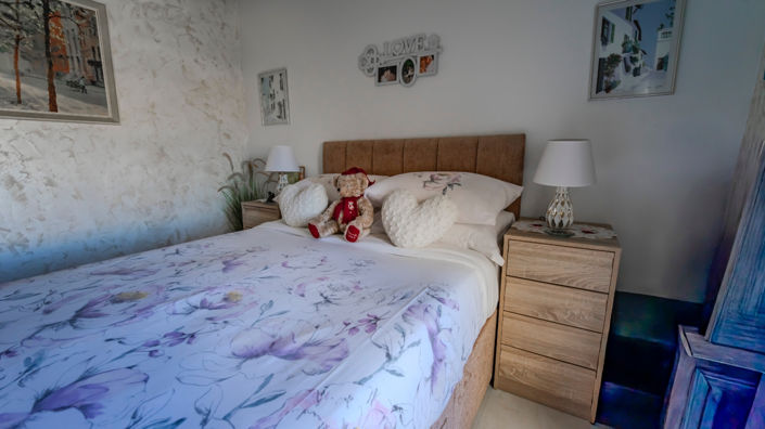 Image No.35-2 Bed Townhouse for sale