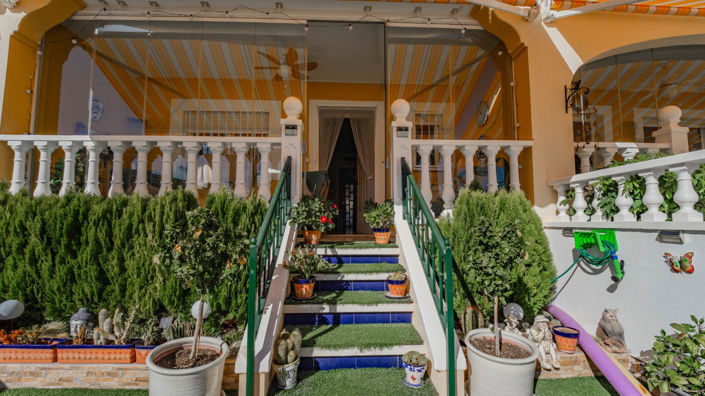 Image No.44-2 Bed Townhouse for sale