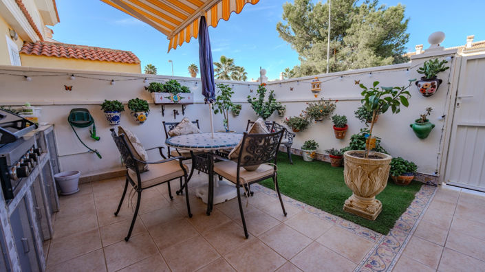 Image No.46-2 Bed Townhouse for sale