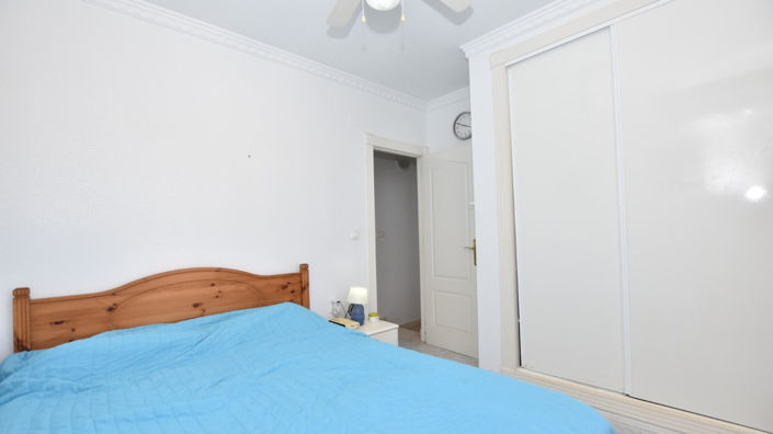 Image No.16-2 Bed Townhouse for sale