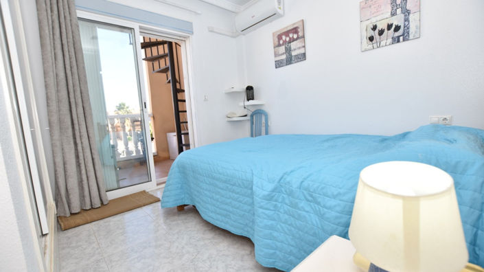 Image No.17-2 Bed Townhouse for sale