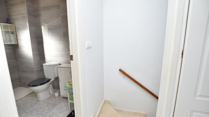 Image No.22-2 Bed Townhouse for sale