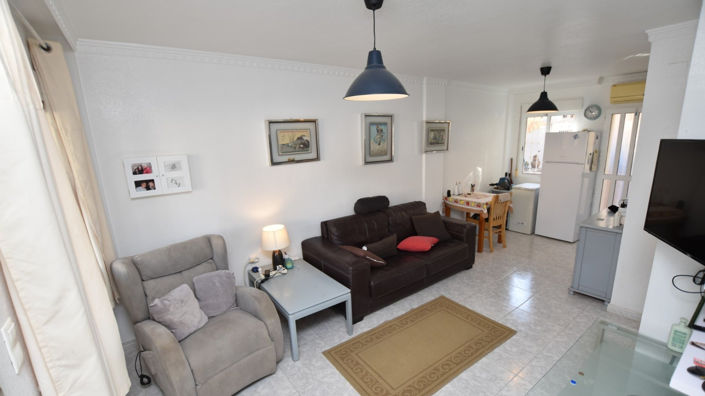 Image No.5-2 Bed Townhouse for sale