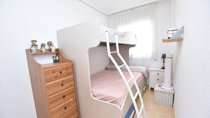 Image No.8-2 Bed Apartment for sale