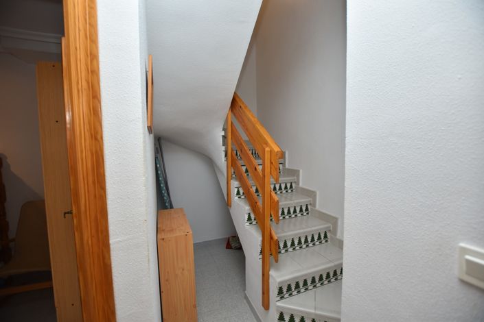 Image No.15-3 Bed Townhouse for sale