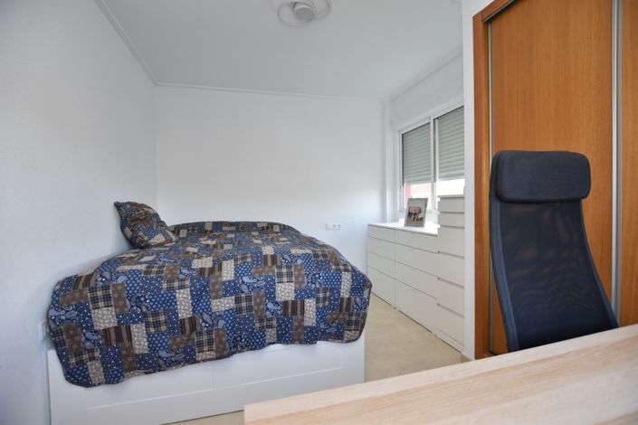 Image No.37-3 Bed Quad for sale