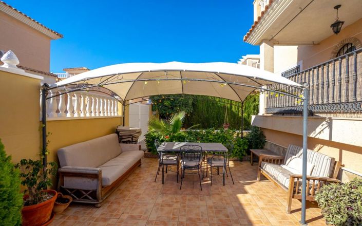 Image No.25-3 Bed Villa for sale