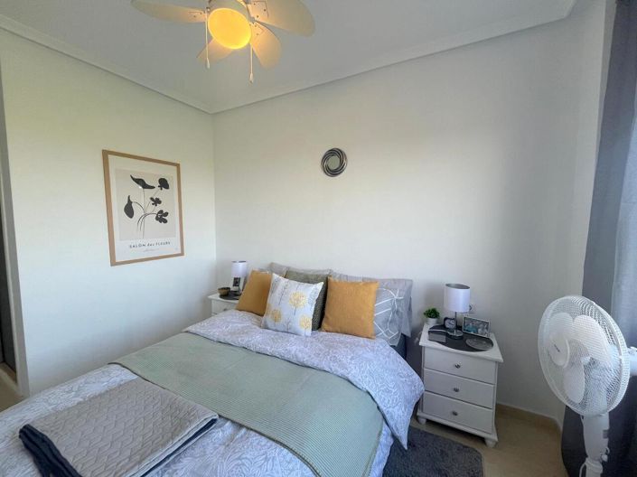 Image No.12-2 Bed Apartment for sale