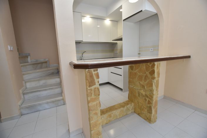 Image No.7-3 Bed Townhouse for sale