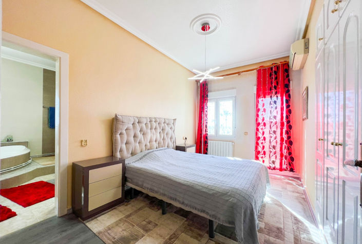 Image No.15-Villa de 5 chambres à vendre à Ciudad Quesada