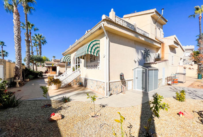 Image No.36-Villa de 5 chambres à vendre à Ciudad Quesada