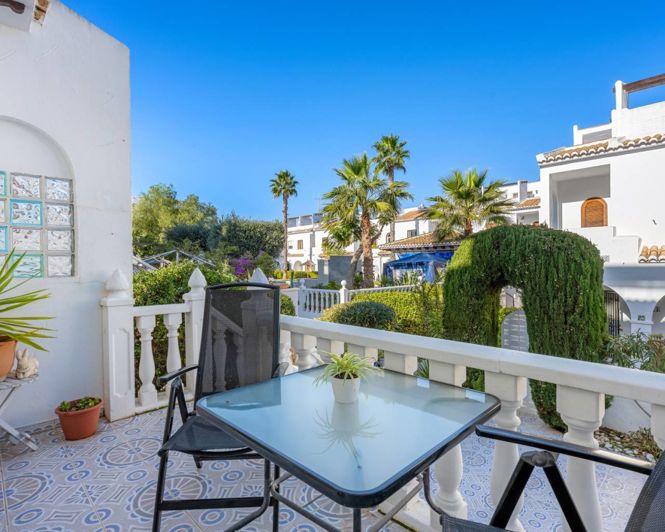 Image No.3-2 Bed Townhouse for sale