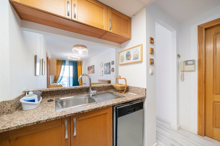 Image No.10-2 Bed Apartment for sale