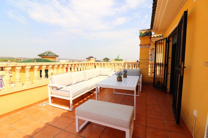 Image No.15-5 Bed Villa for sale