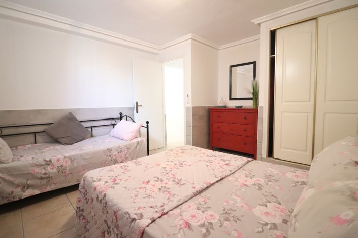 Image No.21-5 Bed Villa for sale