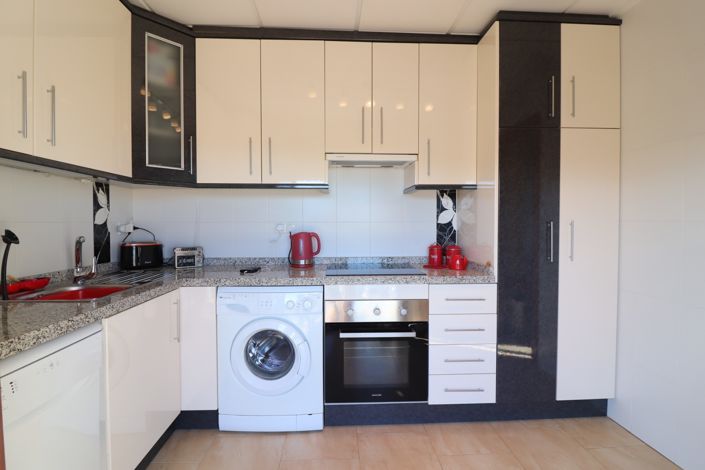 Image No.7-2 Bed Apartment for sale