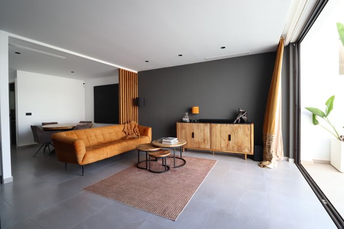 Image No.4-3 Bed Townhouse for sale