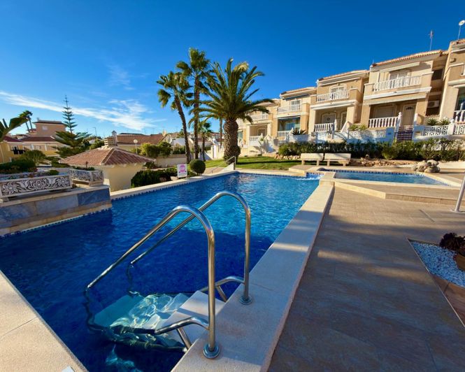 Image No.22-3 Bed Property for sale