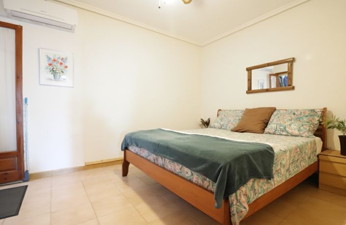 Image No.11-2 Bed Bungalow for sale