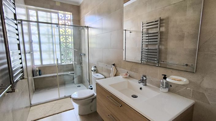 Image No.21-3 Bed Villa for sale