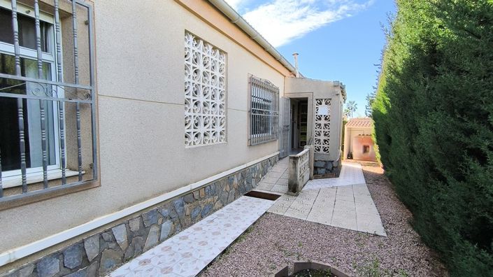 Image No.38-3 Bed Villa for sale